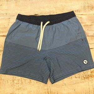 Vuori Shorts